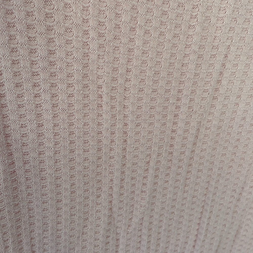 Pink Ribbed‎ Bell Sleeve Blouse - Picture 5 of 5